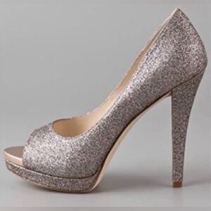Vera Wang Lavender Size 7.5M Glitter Peep Toe Heels – Champagne Metallic 4” Heel